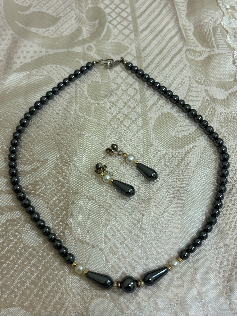 Hematite and Pearl Necklace and Earring Set